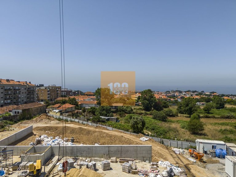 Apartment for Sale in Canidelo, Porto 3