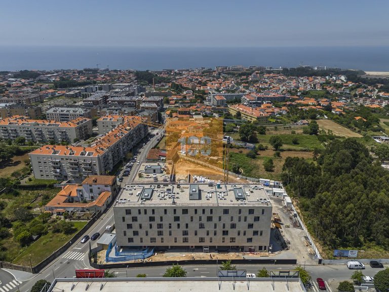 Apartment for Sale in Canidelo, Porto 8