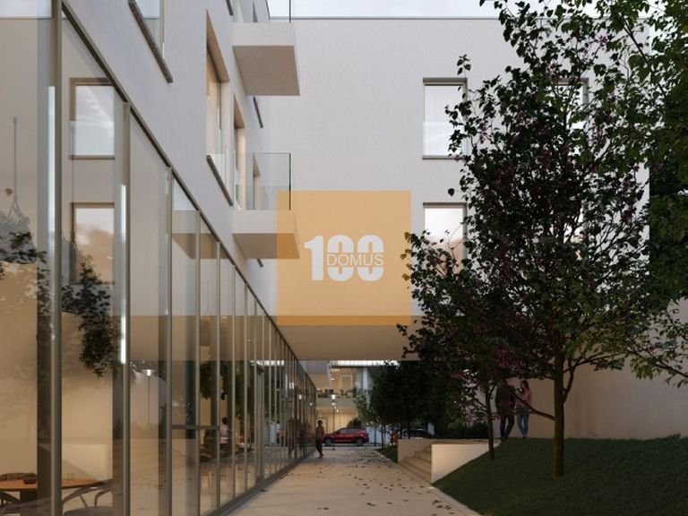 Apartment for Sale in Cedofeita, Santo Ildefonso, Sé, Miragaia, São Nicolau E Vitória, Porto 2