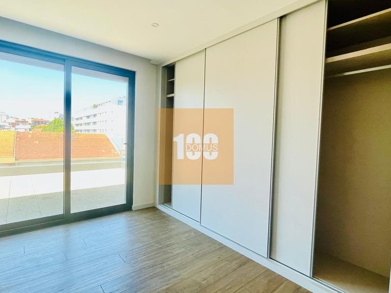 Apartment for Sale in Cedofeita, Santo Ildefonso, Sé, Miragaia, São Nicolau E Vitória, Porto 16