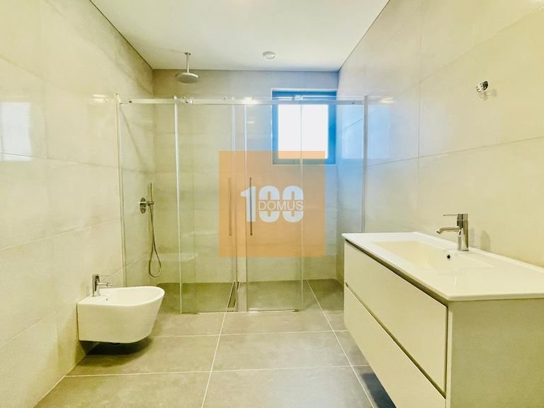 Apartment for Sale in Cedofeita, Santo Ildefonso, Sé, Miragaia, São Nicolau E Vitória, Porto 18