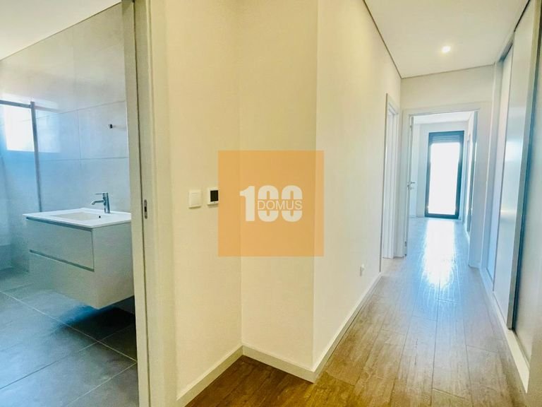 Apartment for Sale in Cedofeita, Santo Ildefonso, Sé, Miragaia, São Nicolau E Vitória, Porto 19