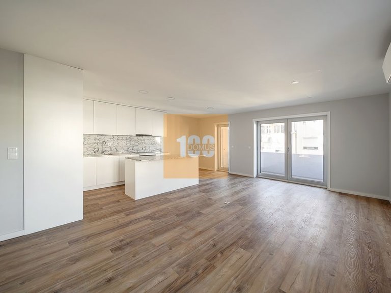 Apartment for Sale in Cedofeita, Santo Ildefonso, Sé, Miragaia, São Nicolau E Vitória, Porto 15