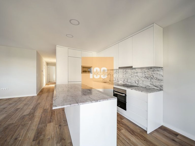 Apartment for Sale in Cedofeita, Santo Ildefonso, Sé, Miragaia, São Nicolau E Vitória, Porto 16