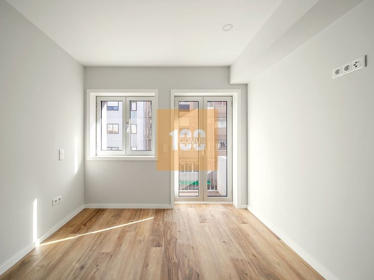 Apartment for Sale in Cedofeita, Santo Ildefonso, Sé, Miragaia, São Nicolau E Vitória, Porto 34