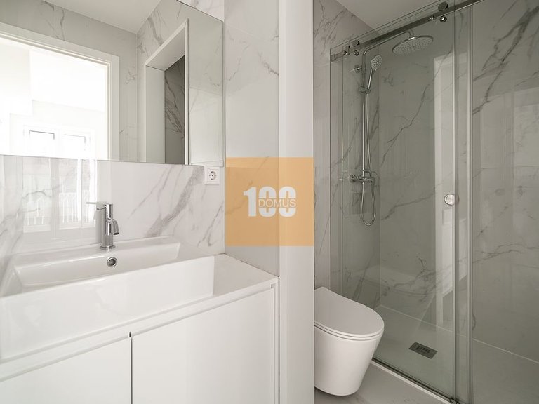 Apartment for Sale in Cedofeita, Santo Ildefonso, Sé, Miragaia, São Nicolau E Vitória, Porto 38