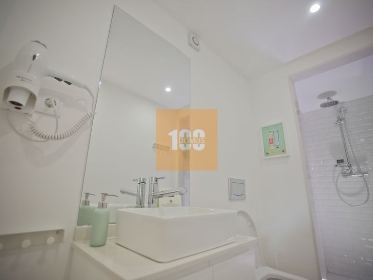 Apartment for Sale in Cedofeita, Santo Ildefonso, Sé, Miragaia, São Nicolau E Vitória, Porto 33