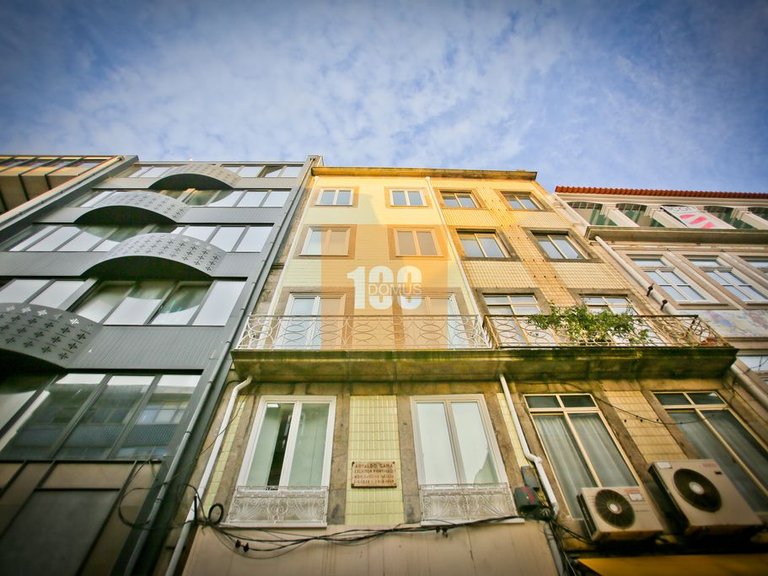 Apartment for Sale in Cedofeita, Santo Ildefonso, Sé, Miragaia, São Nicolau E Vitória, Porto 1