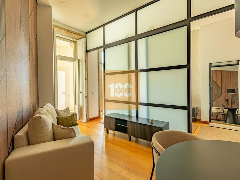Apartment for Sale in Cedofeita, Santo Ildefonso, Sé, Miragaia, São Nicolau E Vitória, Porto 5