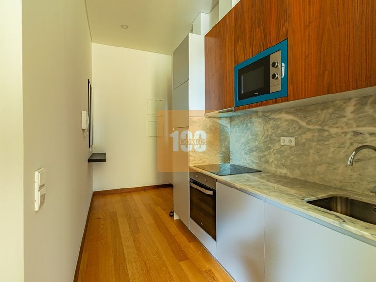 Apartment for Sale in Cedofeita, Santo Ildefonso, Sé, Miragaia, São Nicolau E Vitória, Porto 7