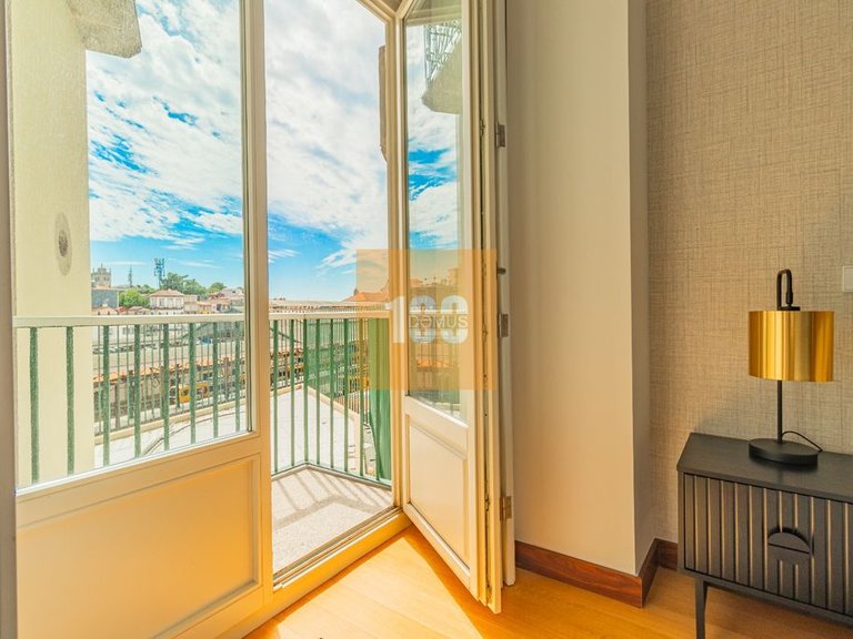 Apartment for Sale in Cedofeita, Santo Ildefonso, Sé, Miragaia, São Nicolau E Vitória, Porto 17