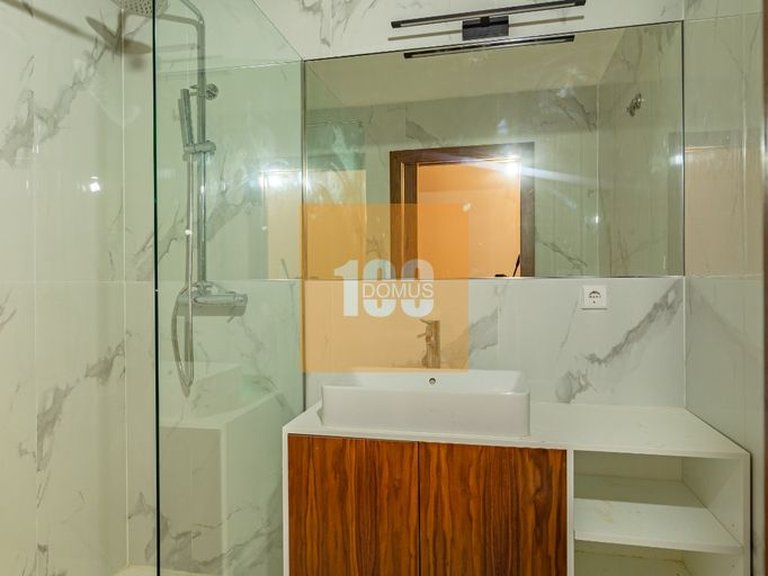 Apartment for Sale in Cedofeita, Santo Ildefonso, Sé, Miragaia, São Nicolau E Vitória, Porto 18