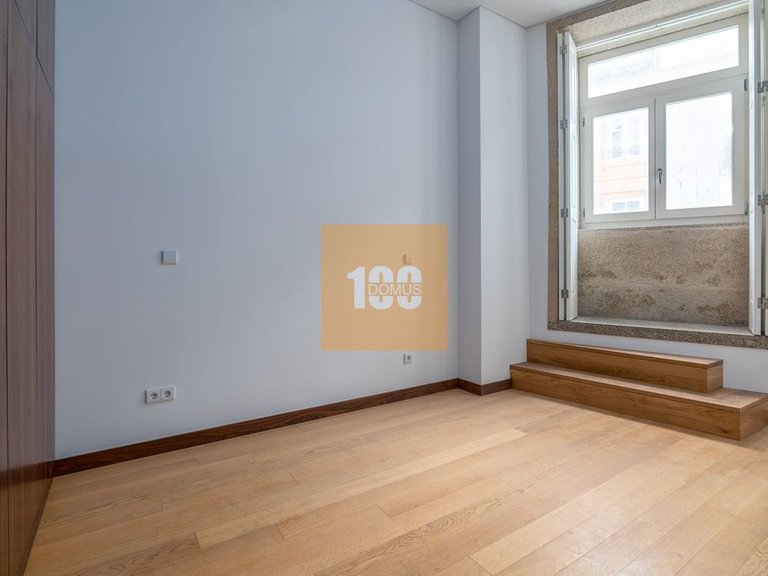 Apartment for Sale in Cedofeita, Santo Ildefonso, Sé, Miragaia, São Nicolau E Vitória, Porto 3