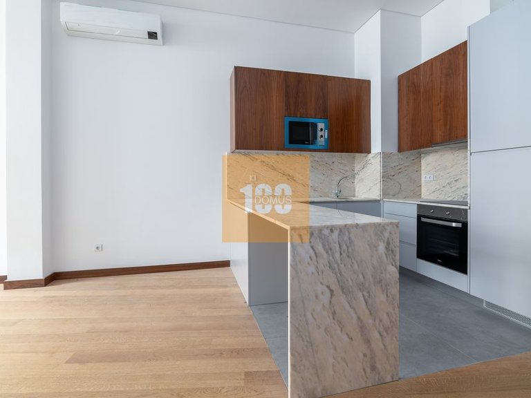Apartment for Sale in Cedofeita, Santo Ildefonso, Sé, Miragaia, São Nicolau E Vitória, Porto 10