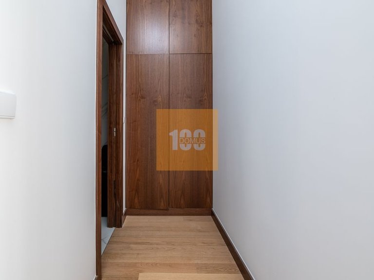 Apartment for Sale in Cedofeita, Santo Ildefonso, Sé, Miragaia, São Nicolau E Vitória, Porto 12