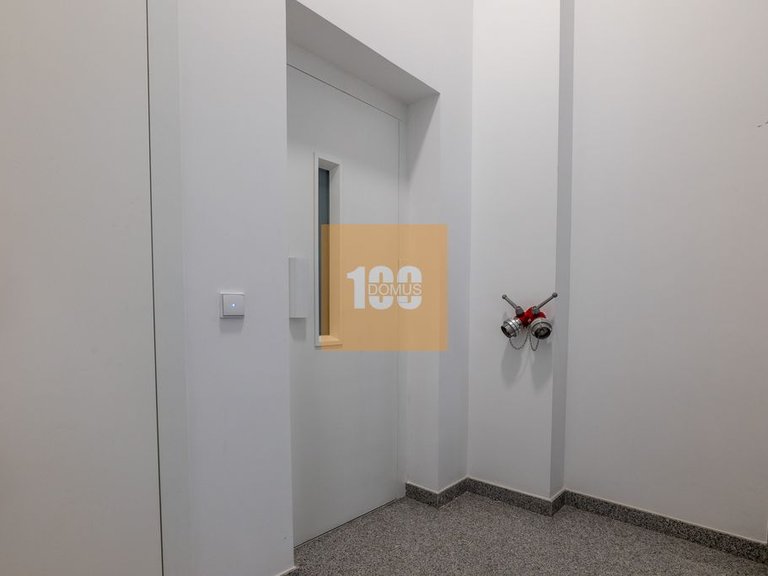 Apartment for Sale in Cedofeita, Santo Ildefonso, Sé, Miragaia, São Nicolau E Vitória, Porto 15