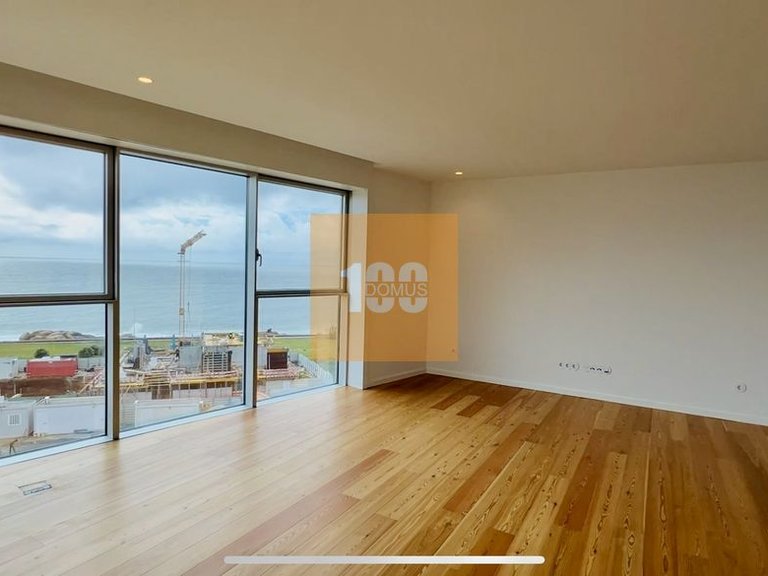 Apartment for Sale in Canidelo, Porto 7