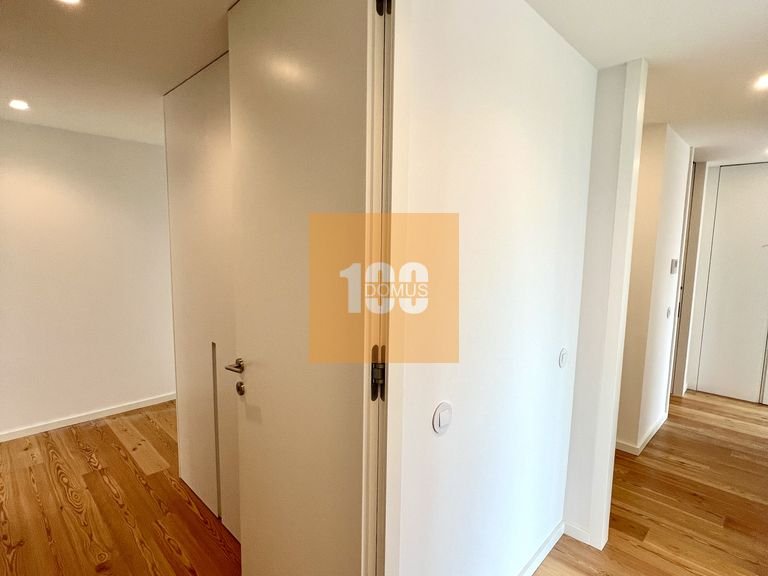 Apartment for Sale in Canidelo, Porto 15