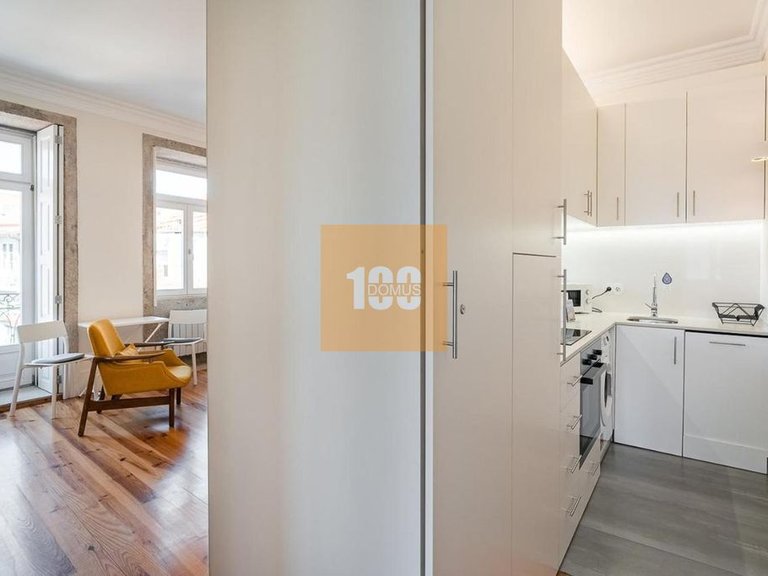 Apartment for Sale in Cedofeita, Santo Ildefonso, Sé, Miragaia, São Nicolau E Vitória, Porto 4