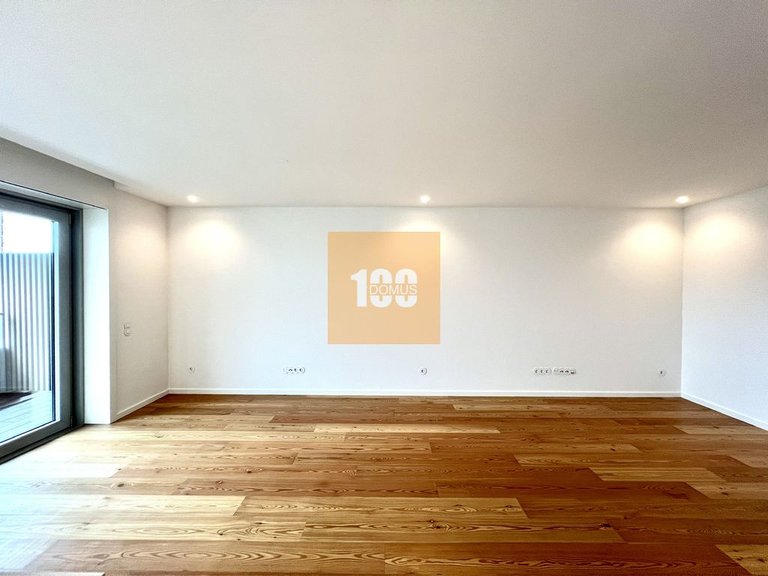 Apartment for Sale in Canidelo, Porto 2