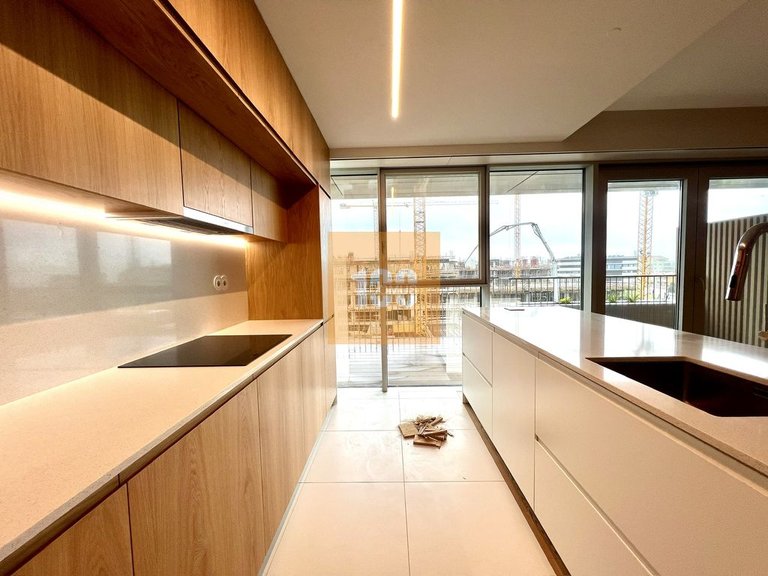 Apartment for Sale in Canidelo, Porto 6