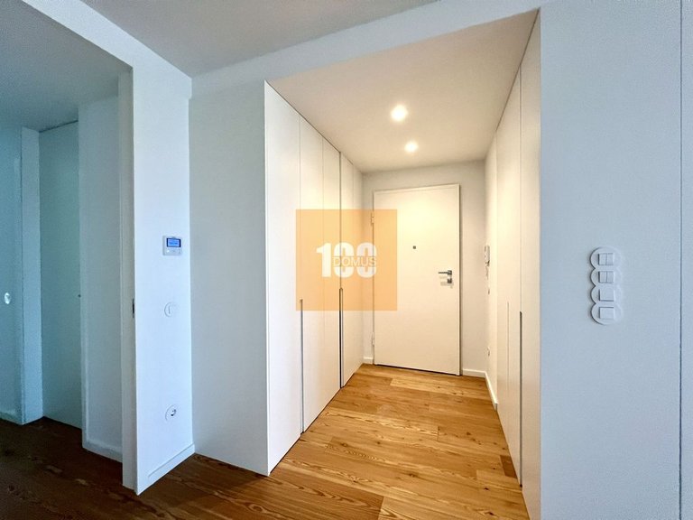 Apartment for Sale in Canidelo, Porto 10
