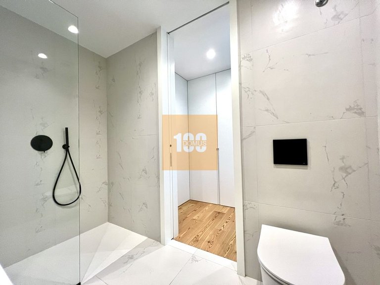Apartment for Sale in Canidelo, Porto 11