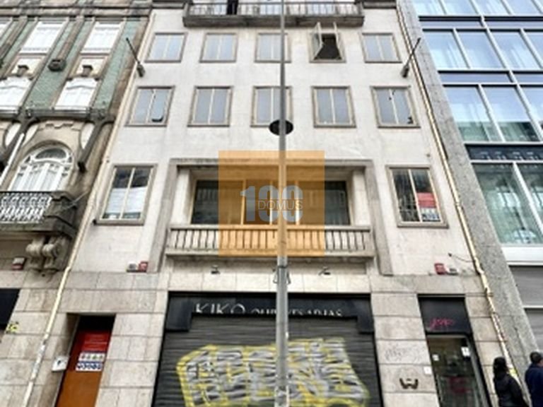 Apartment for Sale in Cedofeita, Santo Ildefonso, Sé, Miragaia, São Nicolau E Vitória, Porto 10