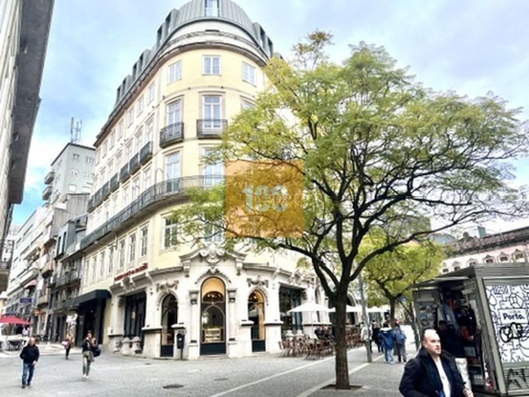 Apartment for Sale in Cedofeita, Santo Ildefonso, Sé, Miragaia, São Nicolau E Vitória, Porto 18