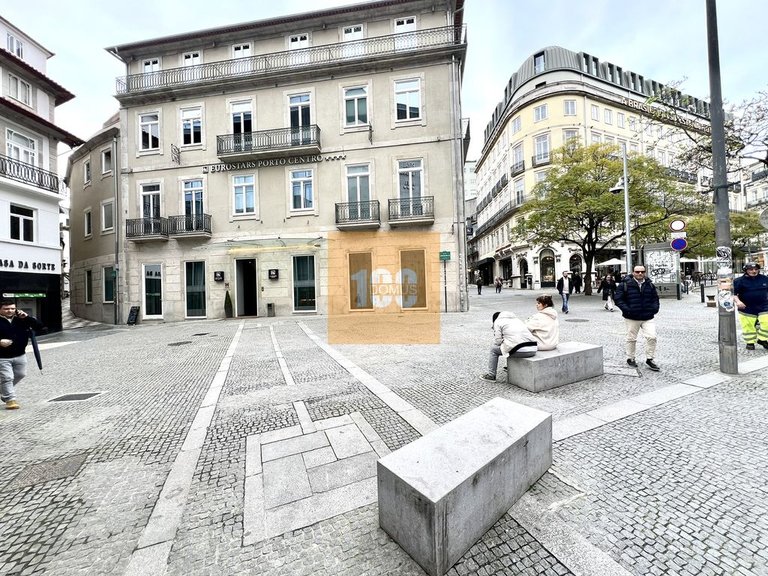 Apartment for Sale in Cedofeita, Santo Ildefonso, Sé, Miragaia, São Nicolau E Vitória, Porto 16