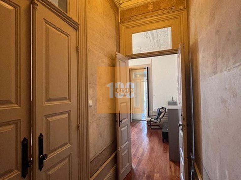 Apartment for Sale in Cedofeita, Santo Ildefonso, Sé, Miragaia, São Nicolau E Vitória, Porto 16