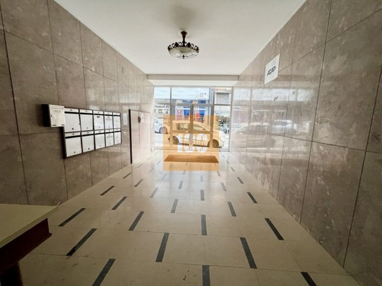 Apartment for Sale in Cedofeita, Santo Ildefonso, Sé, Miragaia, São Nicolau E Vitória, Porto 8