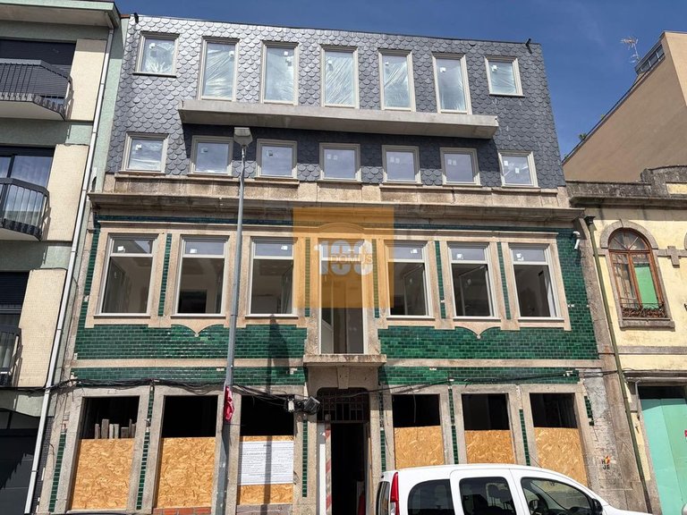 Apartment for Sale in Bonfim, Porto 1