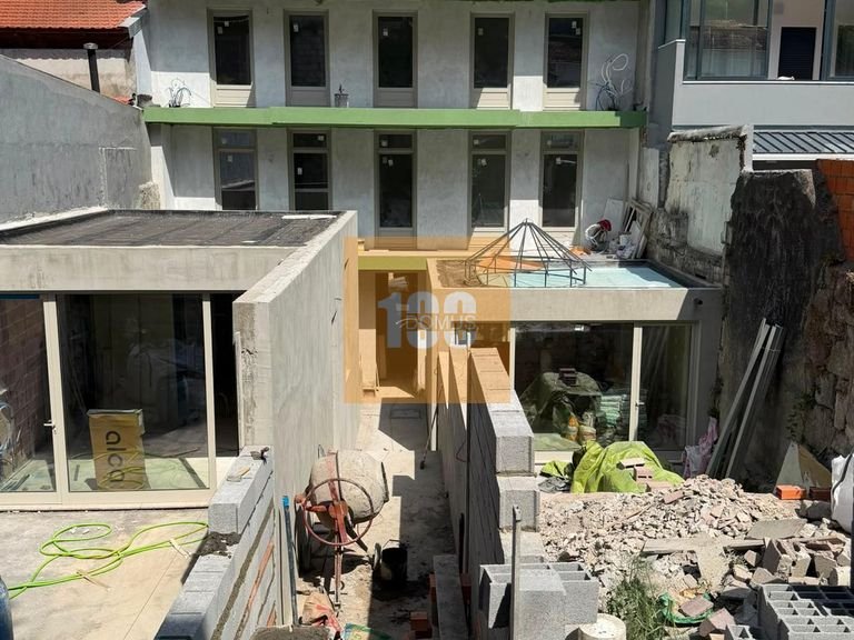 Apartment for Sale in Bonfim, Porto 9