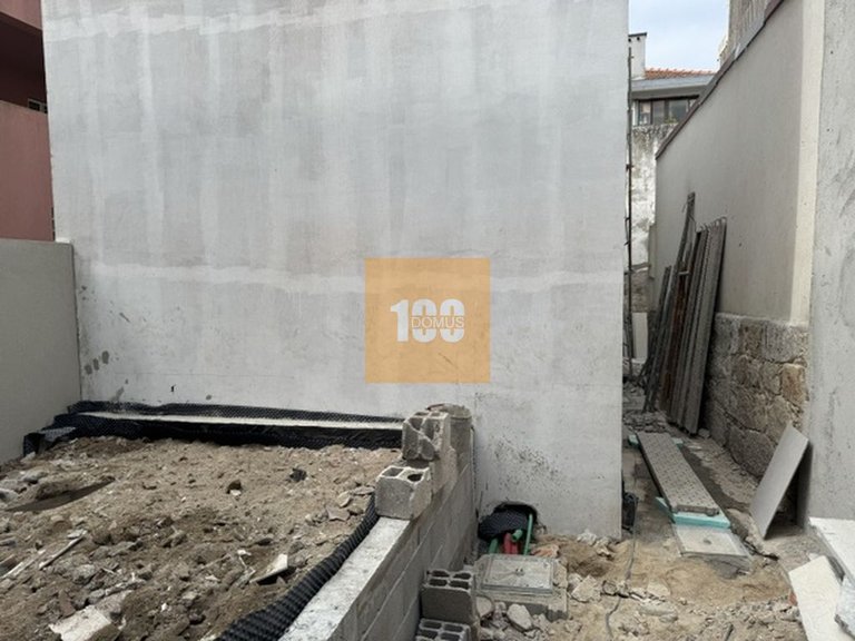 Apartment for Sale in Matosinhos, Porto 14