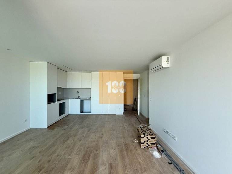 Apartment for Sale in Cedofeita, Santo Ildefonso, Sé, Miragaia, São Nicolau E Vitória, Porto 3
