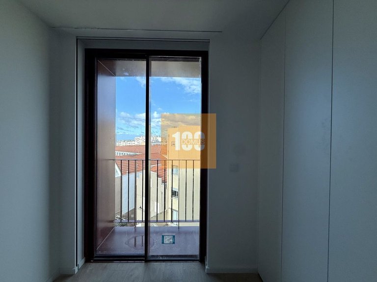 Apartment for Sale in Cedofeita, Santo Ildefonso, Sé, Miragaia, São Nicolau E Vitória, Porto 14
