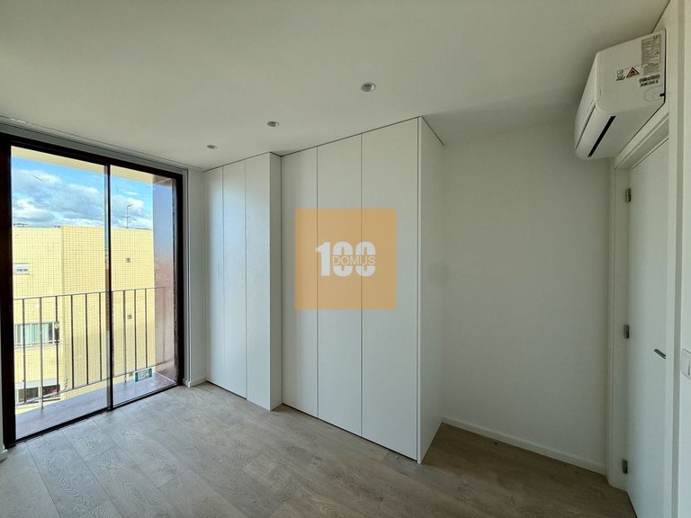 Apartment for Sale in Cedofeita, Santo Ildefonso, Sé, Miragaia, São Nicolau E Vitória, Porto 18