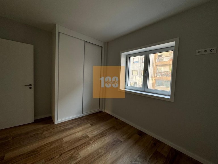 Apartment for Sale in Cedofeita, Santo Ildefonso, Sé, Miragaia, São Nicolau E Vitória, Porto 14
