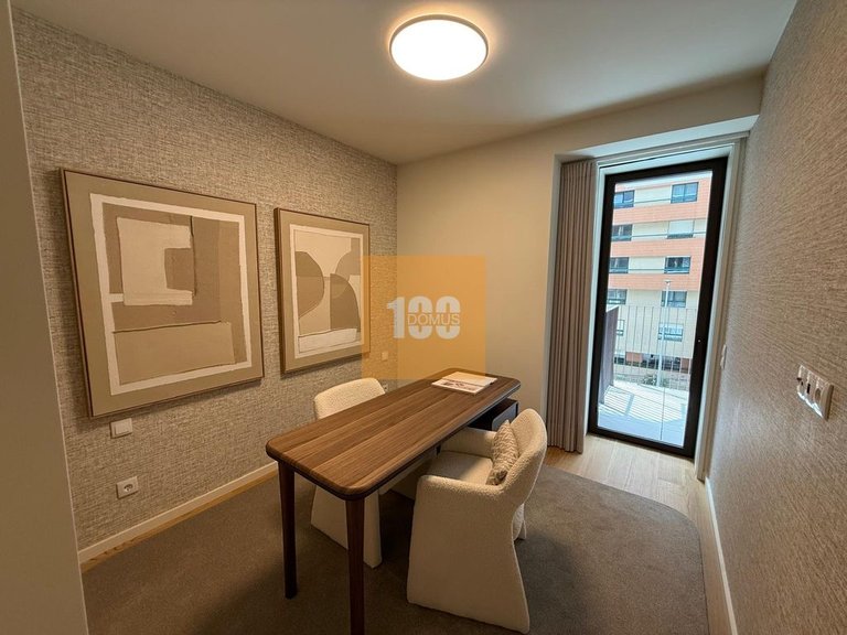 Apartment for Sale in São Pedro Da Afurada, Porto 14