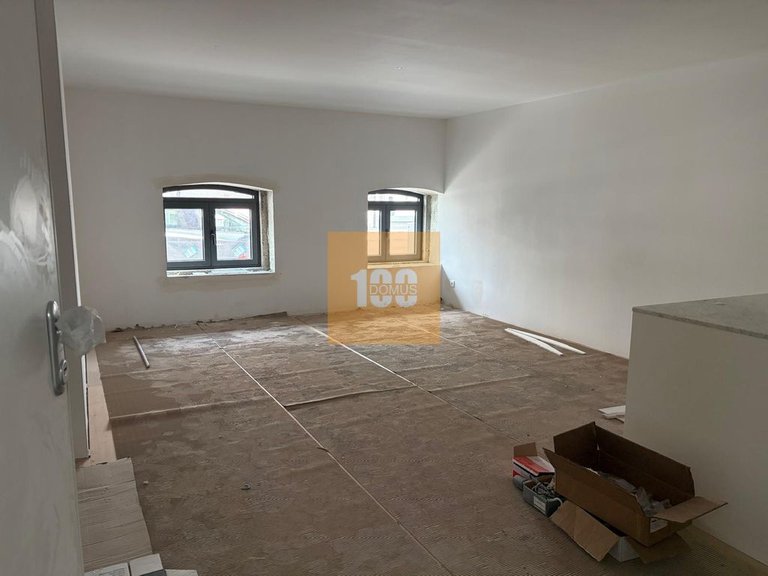 Apartment for Sale in Lordelo Do Ouro E Massarelos, Porto 9