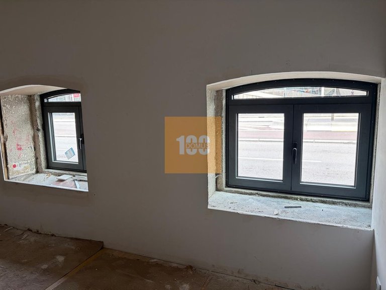 Apartment for Sale in Lordelo Do Ouro E Massarelos, Porto 11