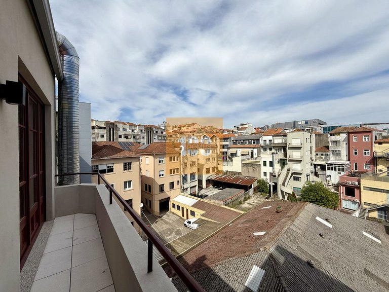 Apartment for Sale in Cedofeita, Santo Ildefonso, Sé, Miragaia, São Nicolau E Vitória, Porto 22