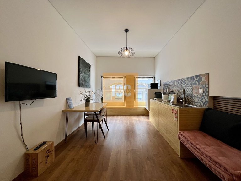 Apartment for Sale in Cedofeita, Santo Ildefonso, Sé, Miragaia, São Nicolau E Vitória, Porto 13