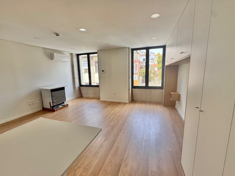 Apartment for Sale in Bonfim, Porto 8