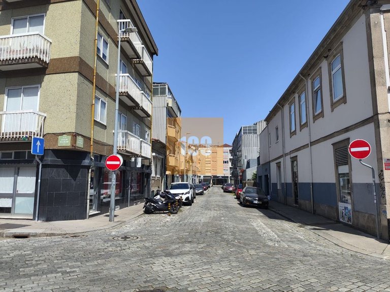 Apartment for Sale in Bonfim, Porto 22