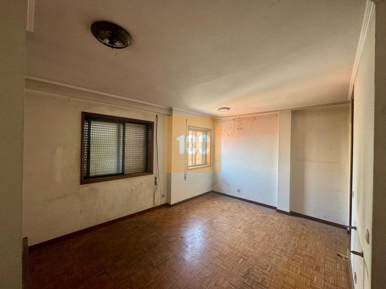Commercial for Sale in Cedofeita, Santo Ildefonso, Sé, Miragaia, São Nicolau E Vitória, Porto 25