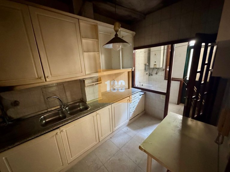 Commercial for Sale in Cedofeita, Santo Ildefonso, Sé, Miragaia, São Nicolau E Vitória, Porto 42