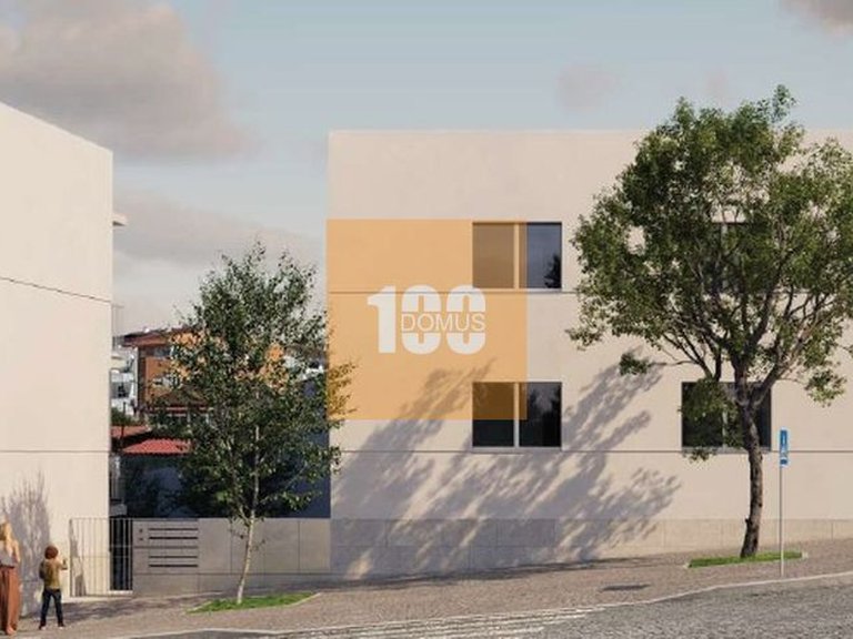 Apartment for Sale in Campanhã, Porto 4
