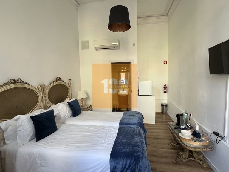 Commercial for Sale in Bonfim, Porto 24